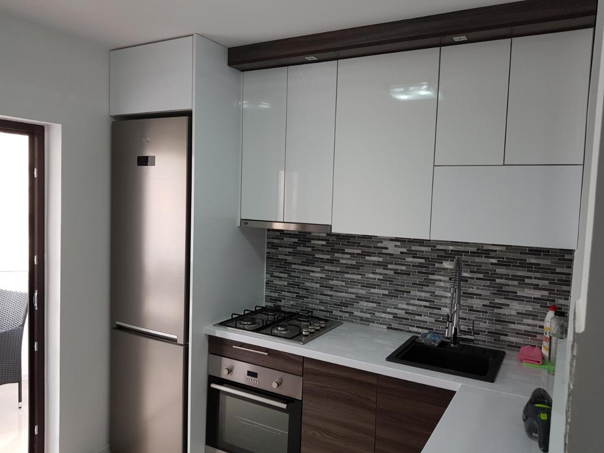 מנגליה Seaside Home Apartment מראה חיצוני תמונה